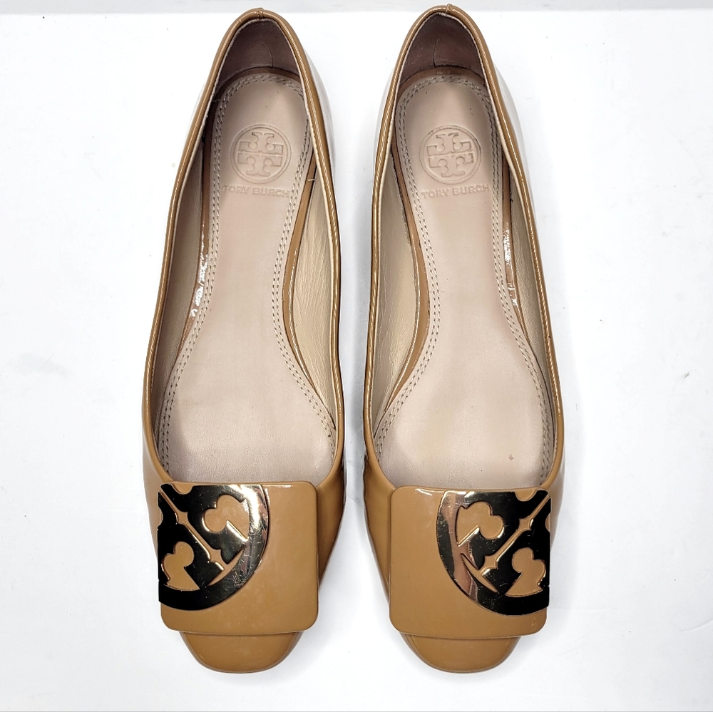 Tory Burch Square Toe Logo Nude Flat Size 6